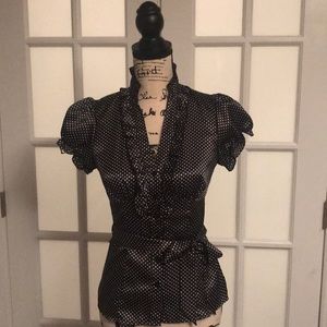 Black and whit Polk a dot blouse